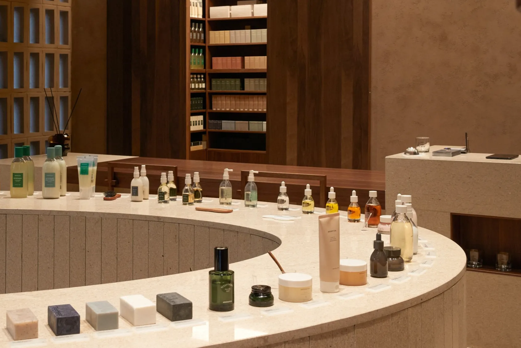 (주)아로마티카 조직 이미지 1