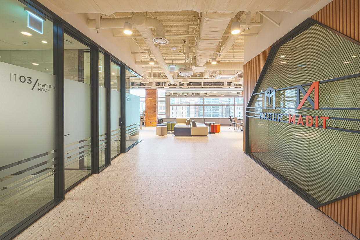 (주)매드업 조직 이미지