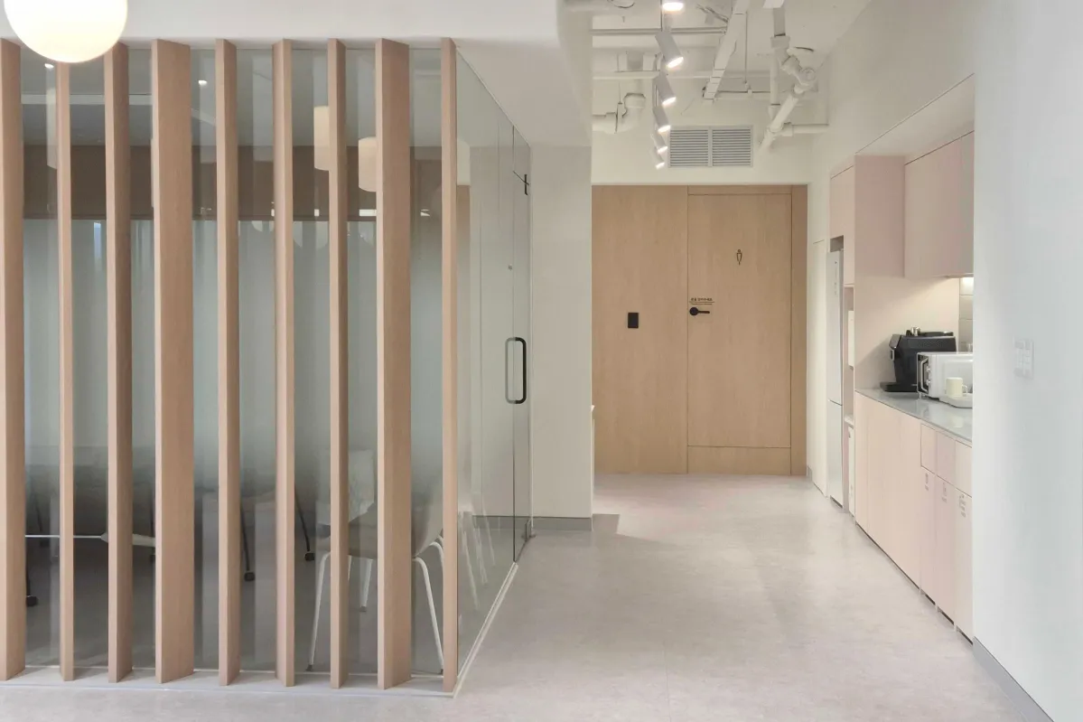 (주)앳홈트립 조직 이미지 4